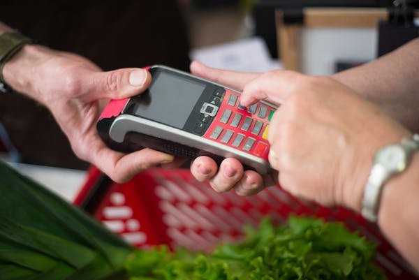 Matériel de caisse : guide complet pour optimiser vos encaissements