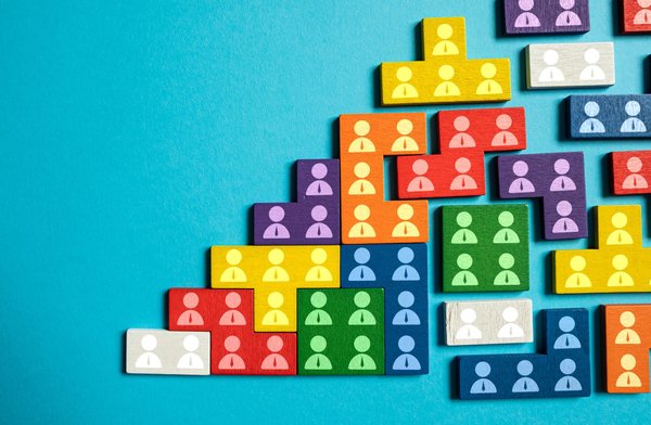 Quelles approches pour le développement de nouveaux marchés pour une entreprise de mobilier de bureau ?